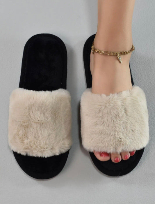 Plush Lush Slipper 8/9